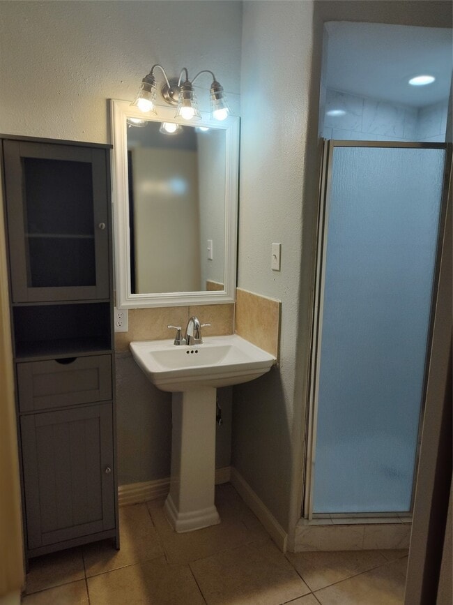 Building Photo - 4817 Maggie St