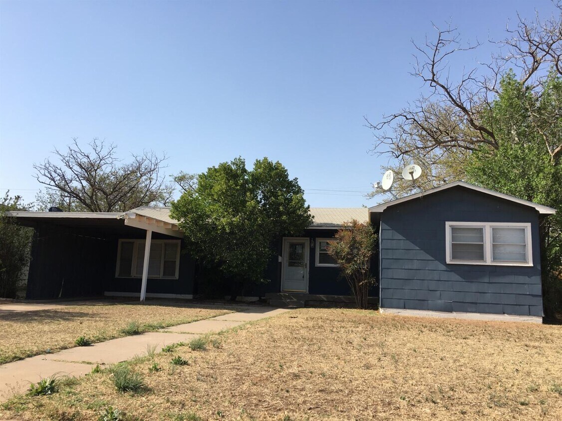 Primary Photo - 3110 47th St