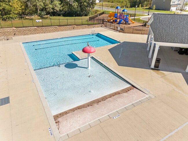 Building Photo - 6030 Grey Colt Wy