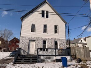 Building Photo - 25 Lefferts St