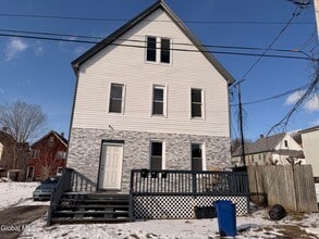 Building Photo - 25 Lefferts St