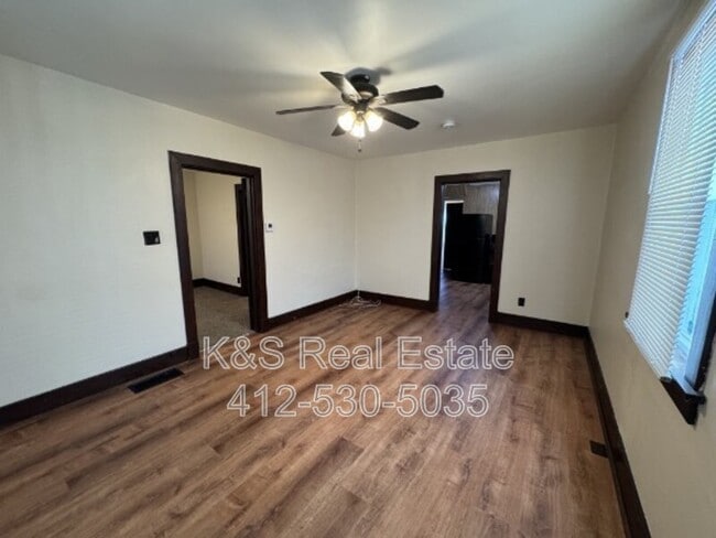 Building Photo - 538 Chicora St