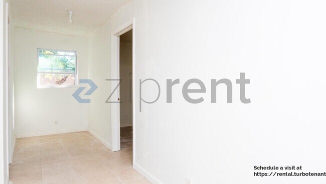 Building Photo - 2579 Angler Dr