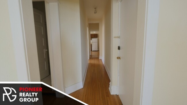 Foto del edificio - Large 2 bed with eat in kitchen