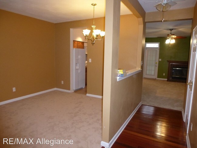Foto del edificio - 3 br, 2.5 bath House - 4427 RIVERMILL COURT