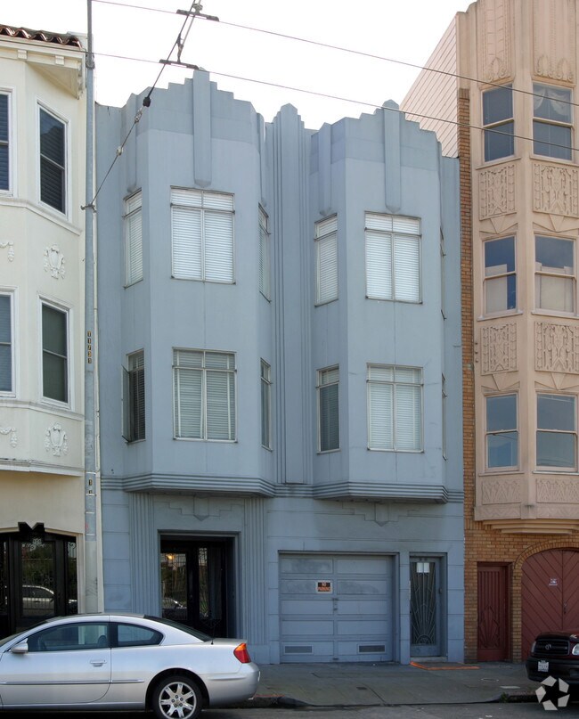 Building Photo - 1731 Chestnut St