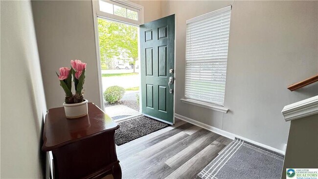 Foto del edificio - 8495 Putnam Ct