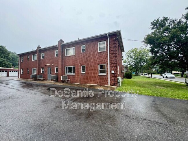 Building Photo - 111 W Steuben St