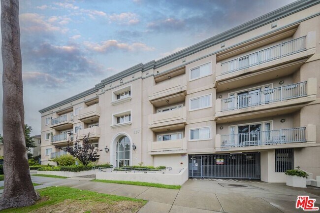 Foto del edificio - 937 12th St