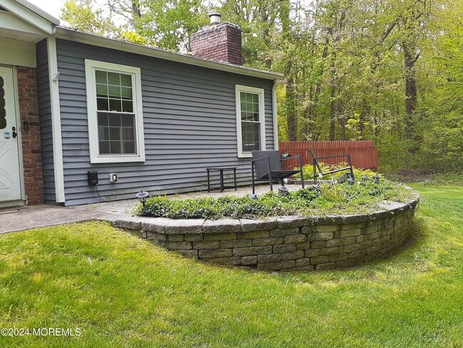 Building Photo - 11 Sheffield Ct