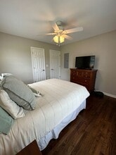 Building Photo - 123 Walnut St