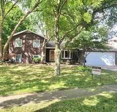 Building Photo - 1901 Barberry Cir