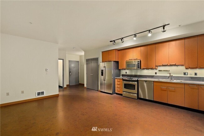 Foto del edificio - 1414 12th Ave