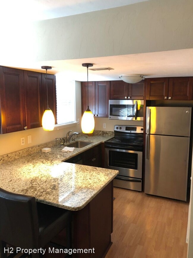 Building Photo - 1 br, 1 bath House - 392 S. Franklin BLVD.