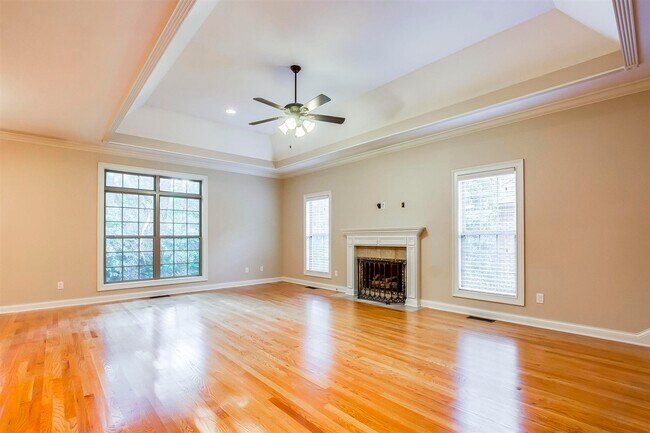 Building Photo - 239 Chippewa Dr