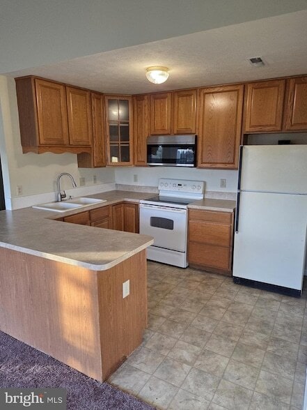 Building Photo - 50-C3 Courtney Cir