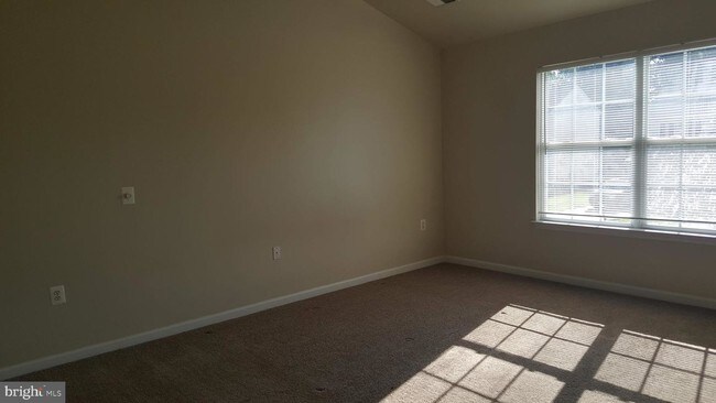 Building Photo - 5147 New Stead Ct
