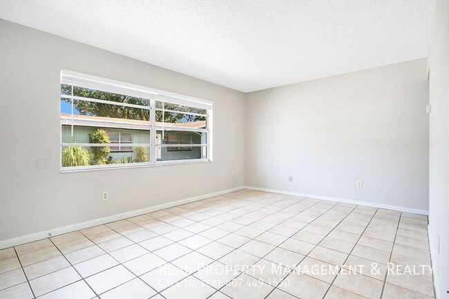 Foto del edificio - 2 BR / 2 BA Condo In Winter Park