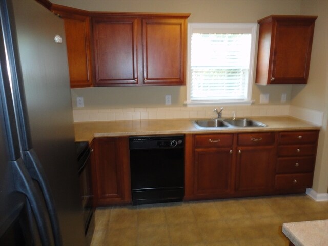 Foto del edificio - 120 Sweetgum Dr