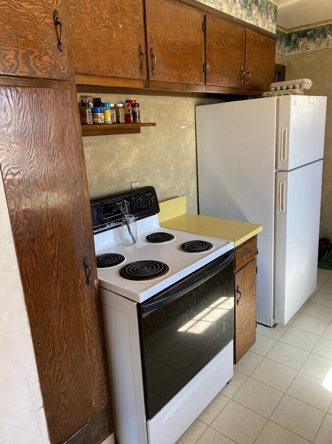 Foto del edificio - 1504 E Uintah St