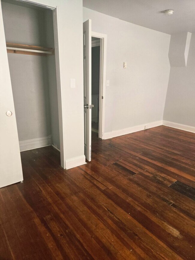 Foto del edificio - 227 N 10th St