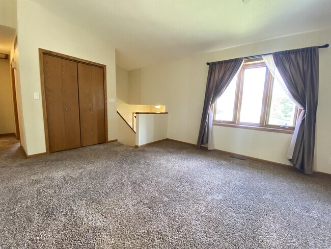 Foto del edificio - 3845 10th Ave SW