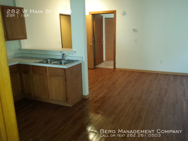 Foto del edificio - Two Bedroom / One Bath