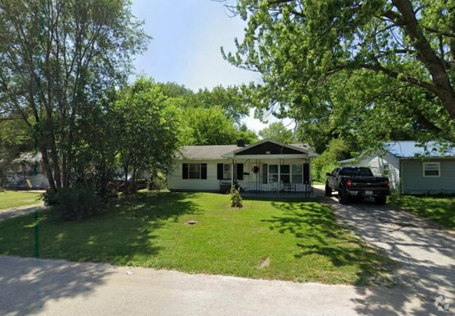 Building Photo - 109 St Leo Dr