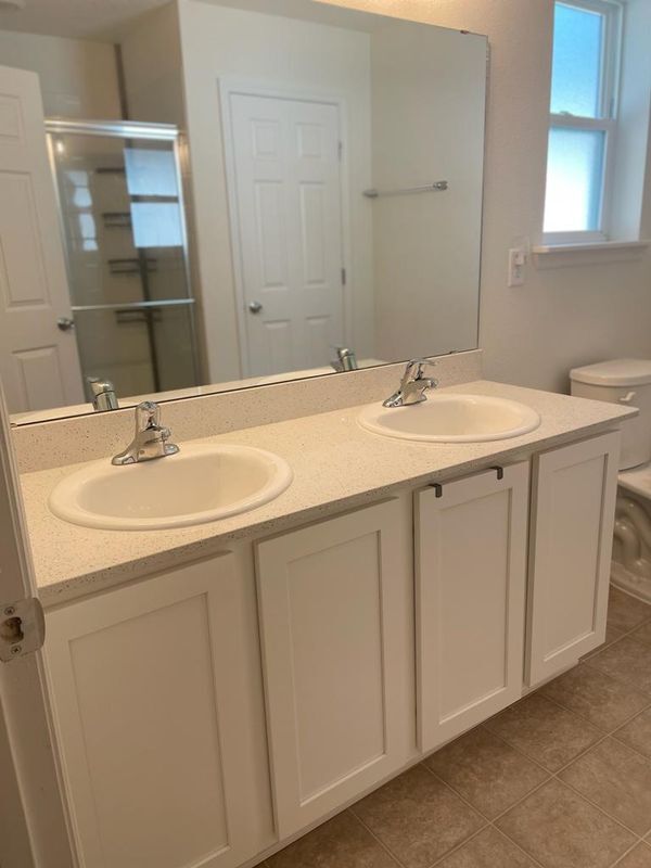 Building Photo - 9721 Tandem Ct