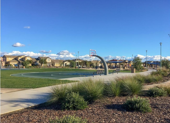 Building Photo - 10476 Fossil Way
