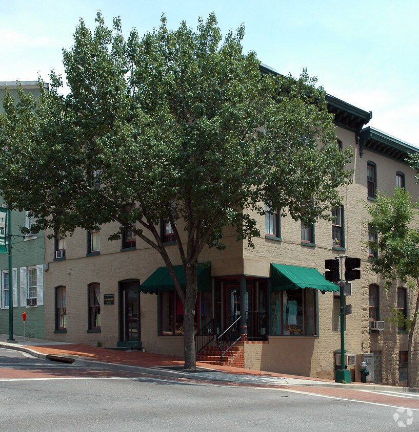 Primary Photo - Patterson Building