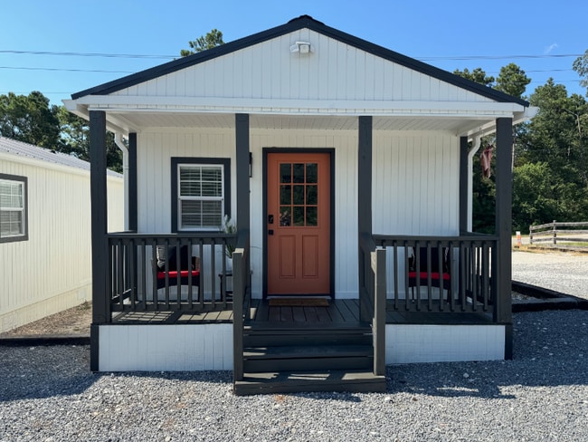 Building Photo - 210 H Pickens Rd