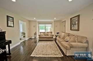 Foto del edificio - 5 Bethany Cir