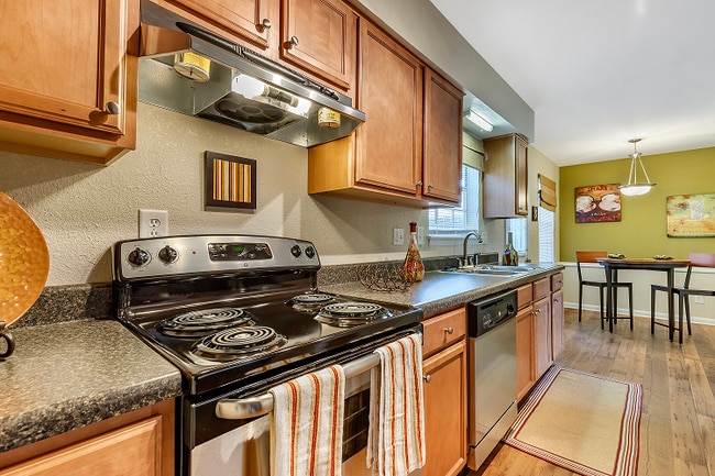 Crest on Providence photo'