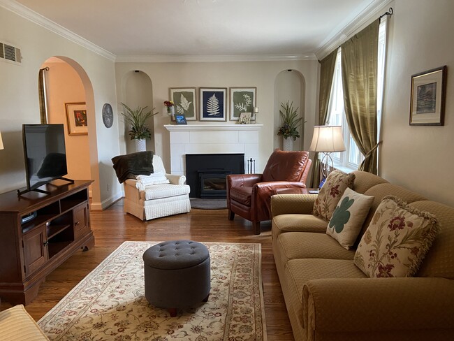 Foto del edificio - 7032 Stanford Ave