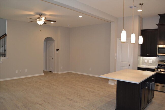 Foto del edificio - 28043 Rocky Heights Dr