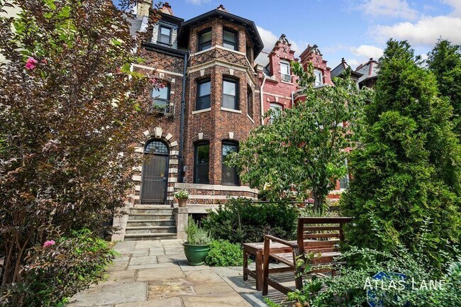 Building Photo - 1335 Harvard St NW