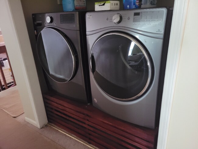 Foto del edificio - 967 Smoketree Dr