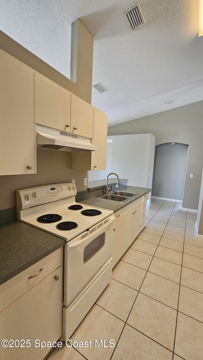 Foto del edificio - 1263 Dallam Ave NW