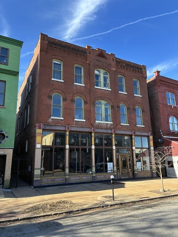 Building Photo - 3409 California Ave