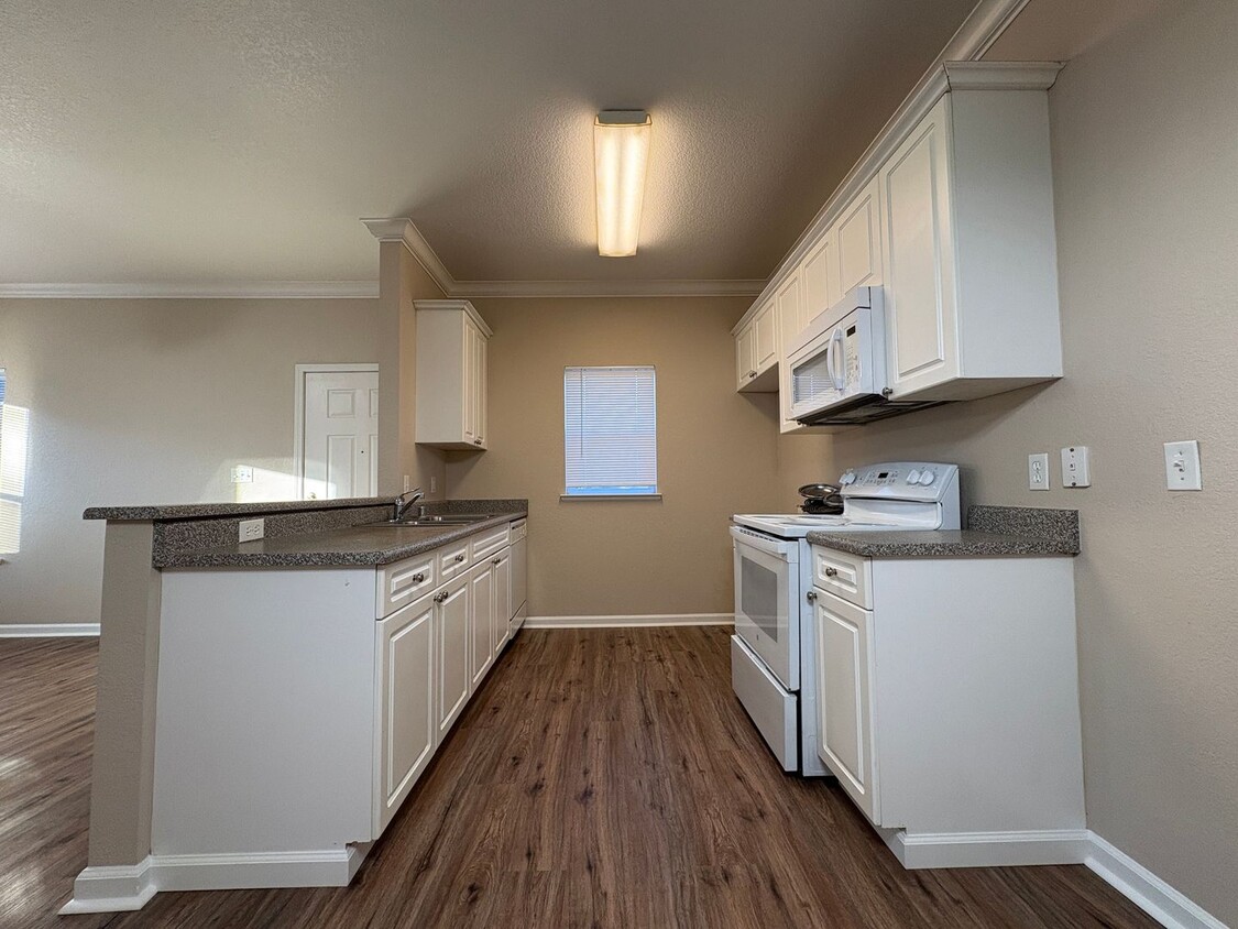 Primary Photo - One Bed Condo in Gated Davis Oaks Community