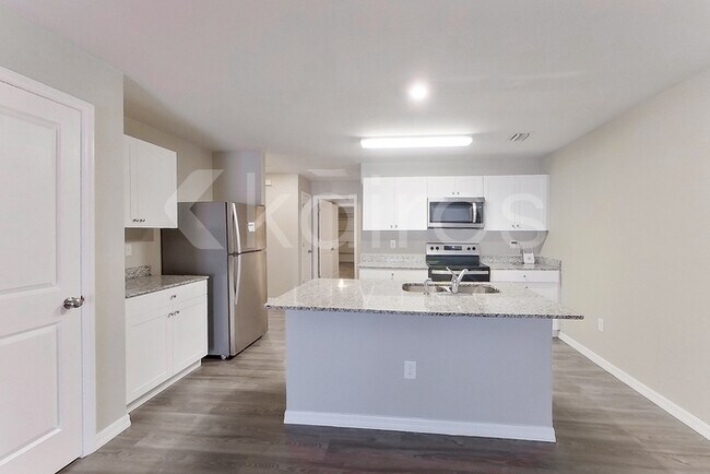 Building Photo - 18312 Gibraltar Ln