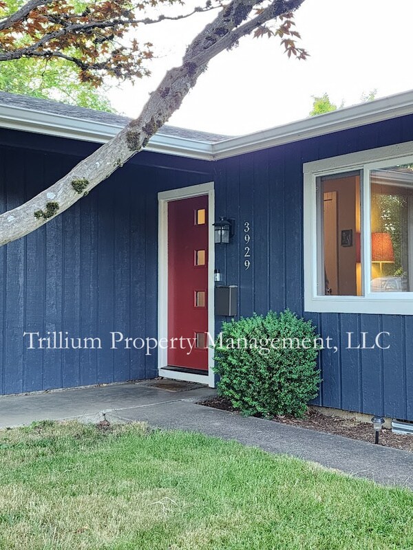 Photo - 3929 N Kiska St House