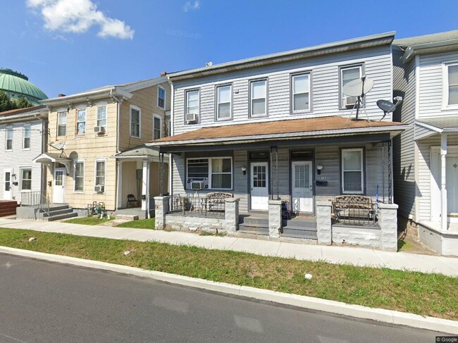 Building Photo - 510 Chestnut St