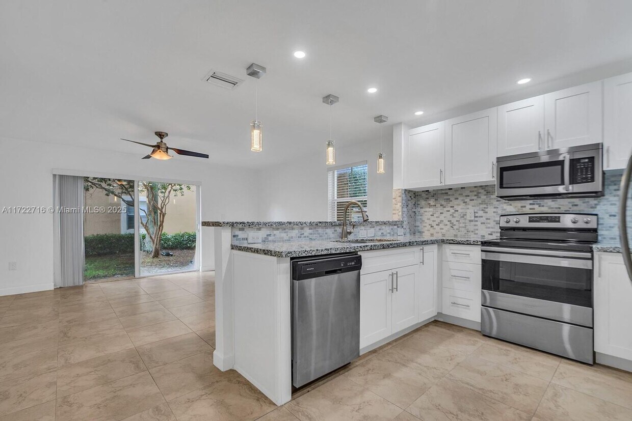 Photo - 12926 SW 30th Street 139, Miramar, FL 33027