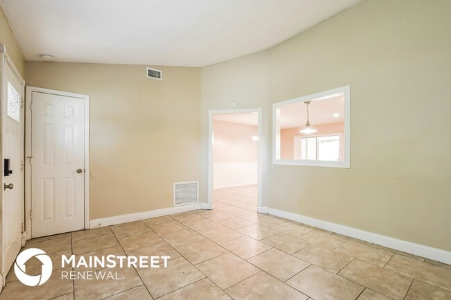 Building Photo - 574 Sundown Ct