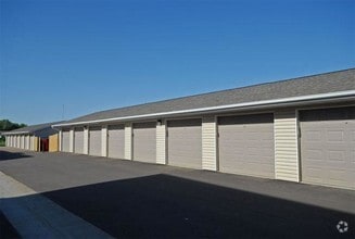 Building Photo - Heartland Fields Condos