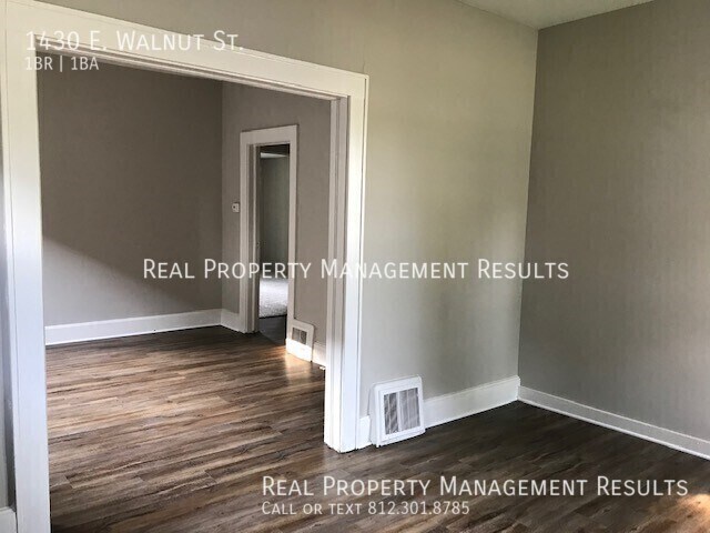 Foto del edificio - 1430 E Walnut St