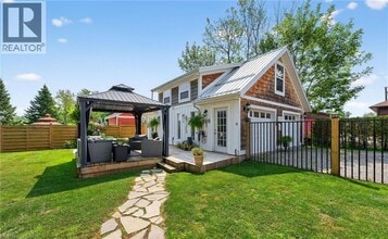 Building Photo - 44 Pleasant Ave S