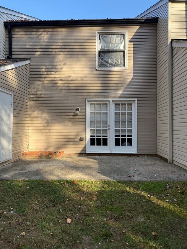 Foto del edificio - Preleasing for 2026!